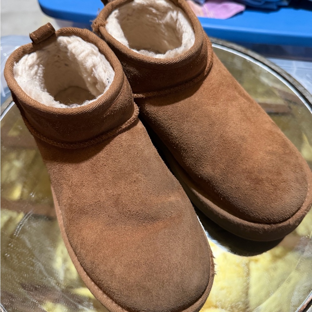 UGG Platform Ankle Ultra Mini Boots